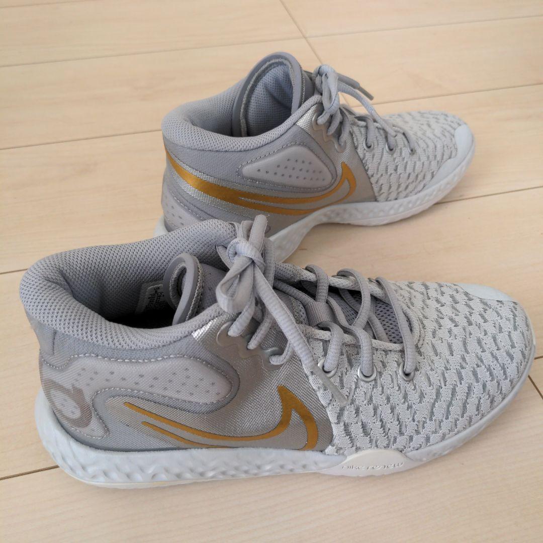 Nike バスケットボールシューズ グレー　24cm