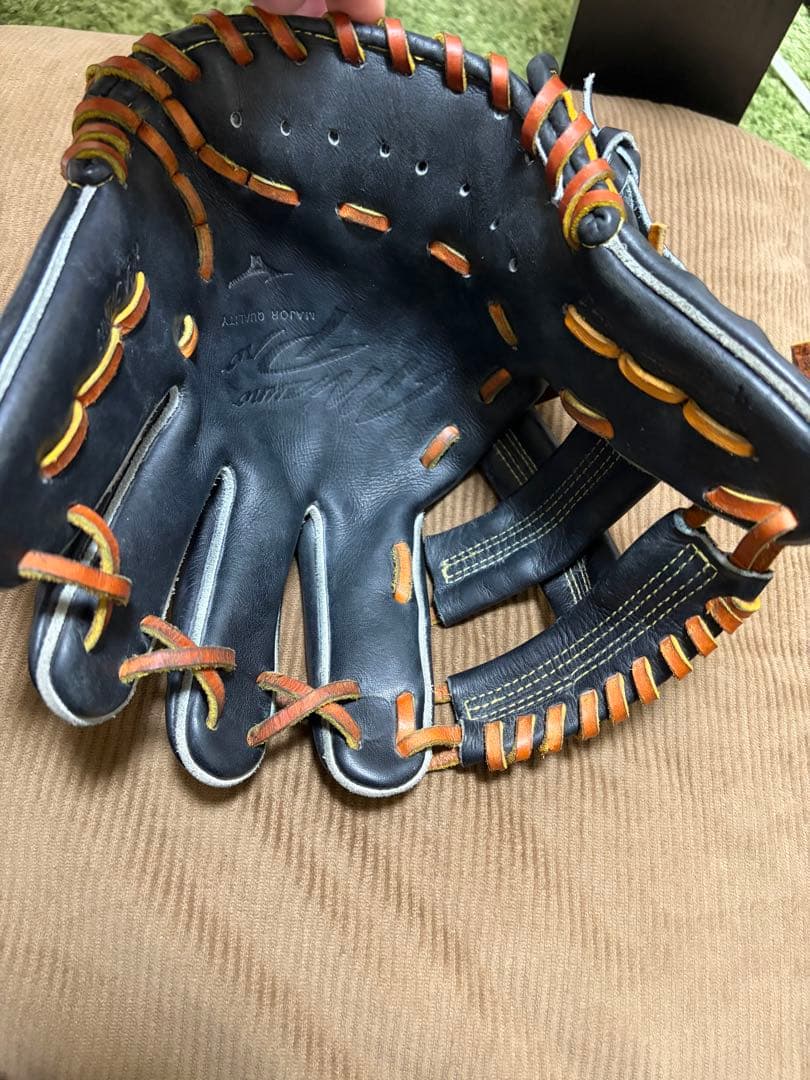 ミズノプロ　クラシック　硬式　内野手用