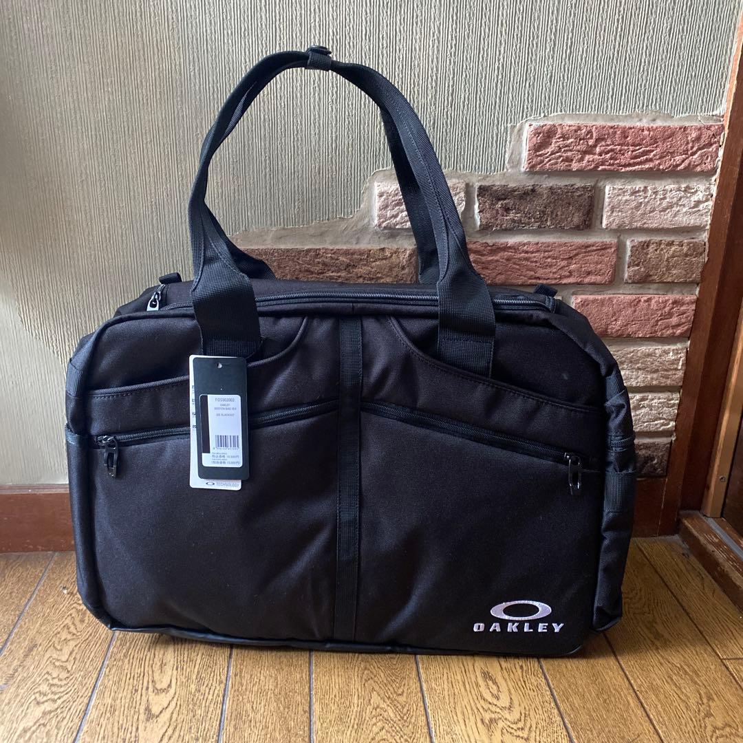 OAKLEY 黒 ダッフルバッグ