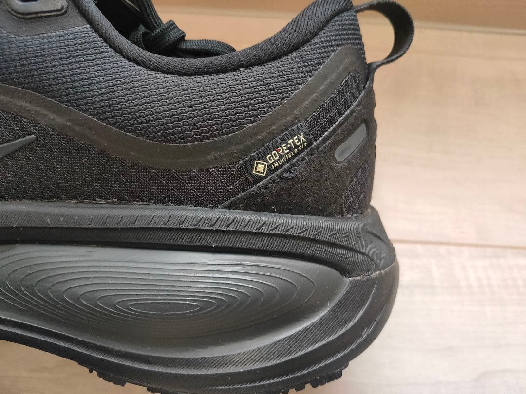 28cm NIKE VOMERO 18 GTX ナイキ ボメロ ゴアテックス
