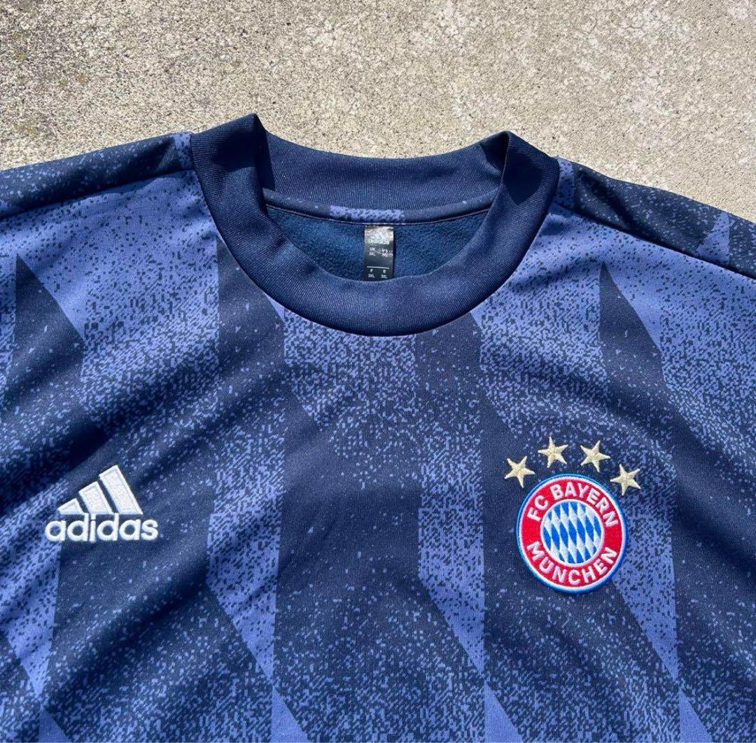 adidas BAYERN MUNCHEN superloose Tee 大きめ