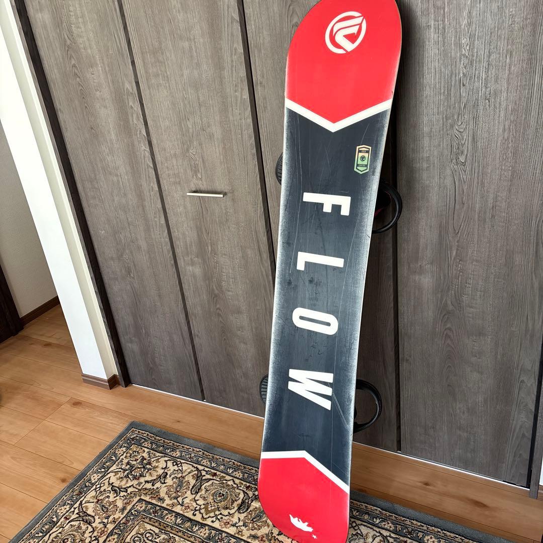 Flowスノーボード 152 cm ビンディング付き
