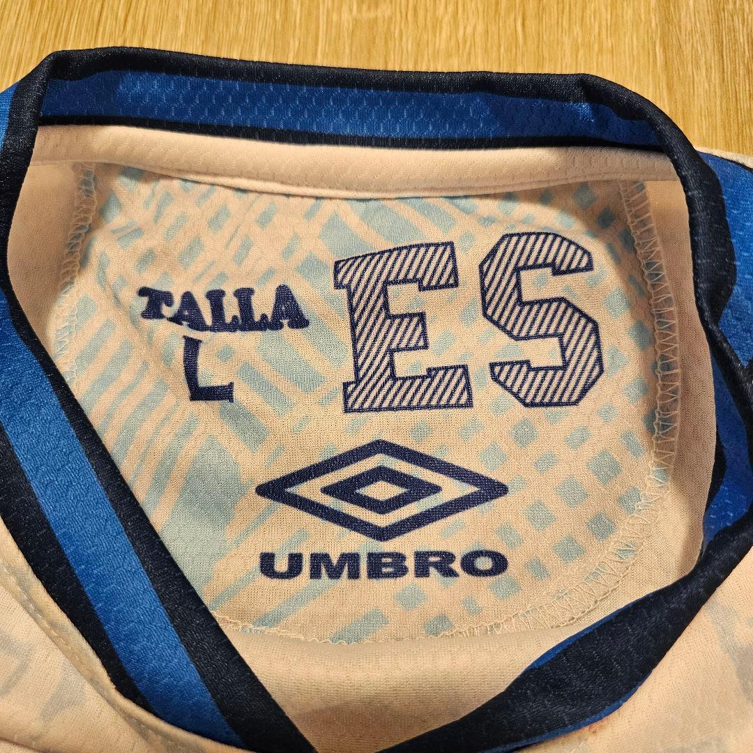 【希少・美品】 UMBRO アンブロ エルサルバドル代表 ユニフォーム