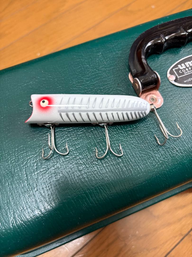 オールドヘドン heddon ラッキー13 縦割れ ディープワールドリペイント