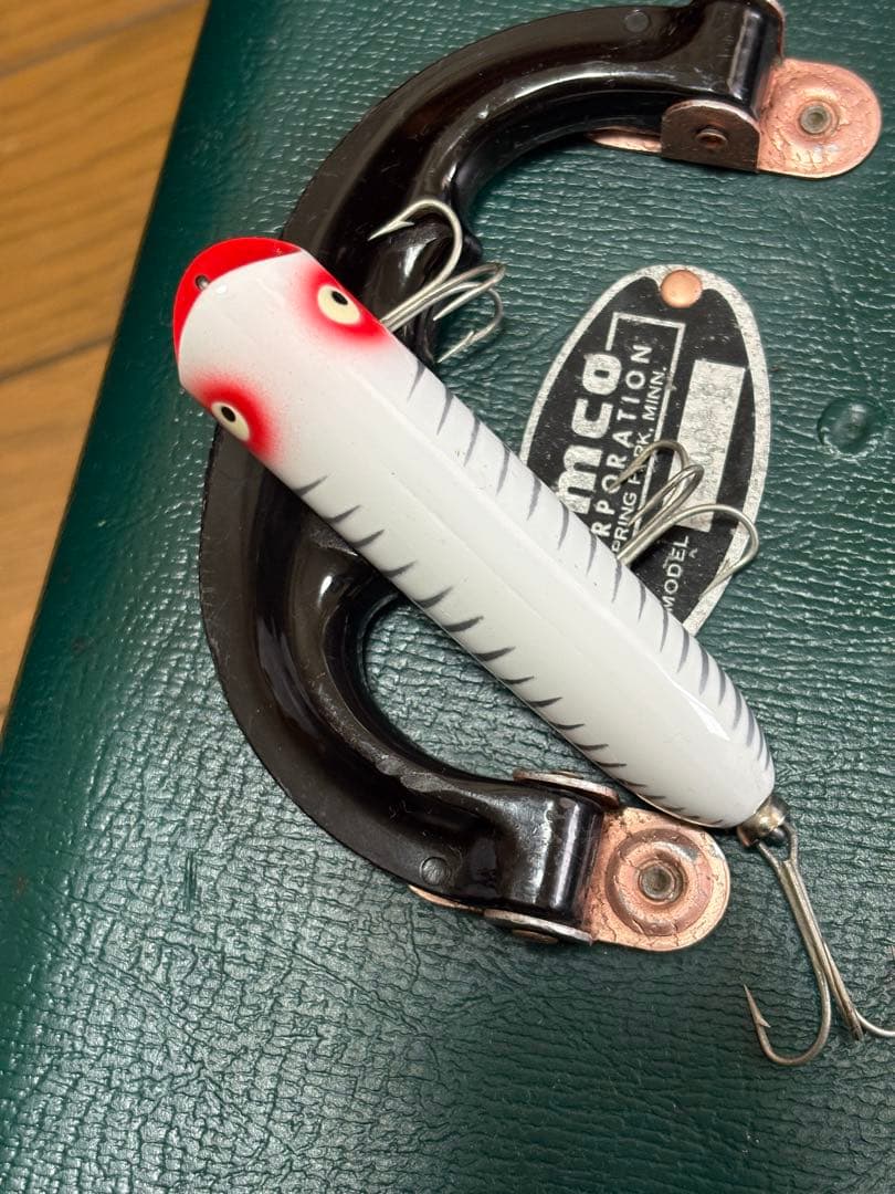 オールドヘドン heddon ラッキー13 縦割れ ディープワールドリペイント