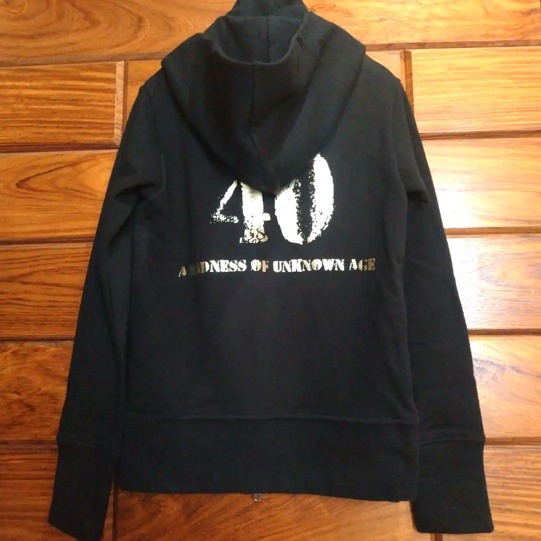 キリト 切人一家 K.R.T/fam. 40キリバグッズ ジップパーカー