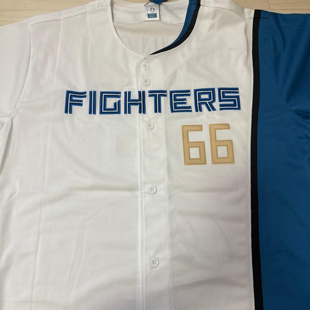 日本ハムファイターズ　万波中正選手　直筆サイン入りユニフォーム　ホーム　L