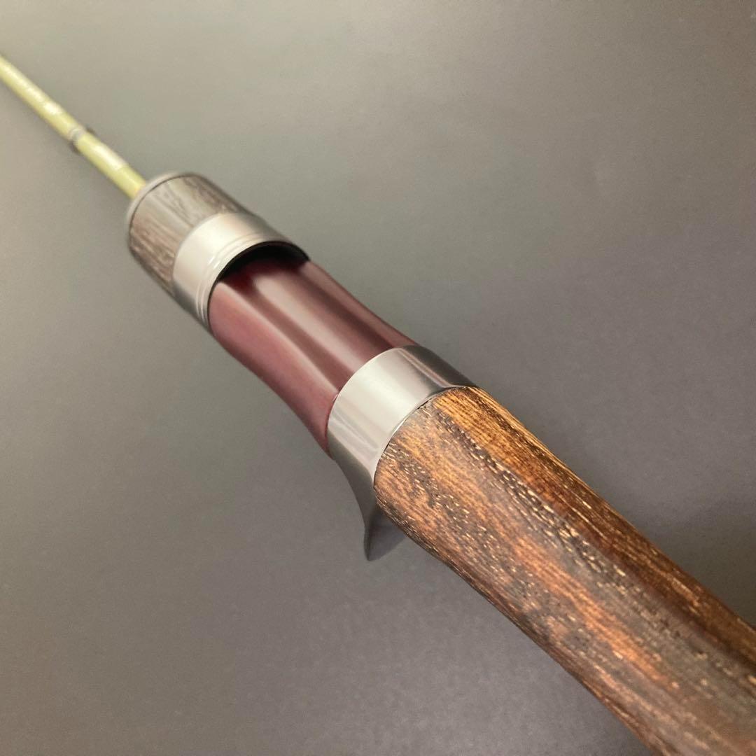 【新品】超軽量 カーボン製 トラウトロッド 62.8g 1.39m ベイトモデル