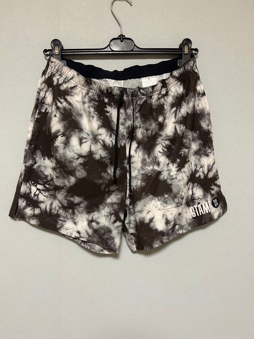【極美品】STAMP RUN & CO 3 POCKET SHORTS タイダイ
