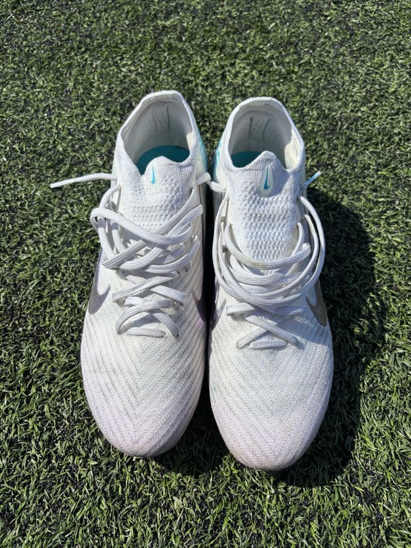 NIKEマーキュリアル ヴェイパー 16 エリート FG LV8