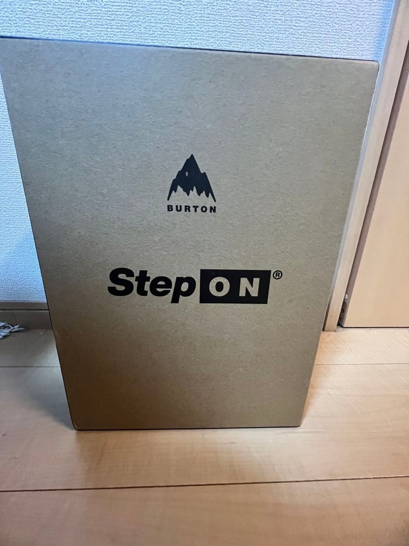 kk 新品未使用 BURTON StepON