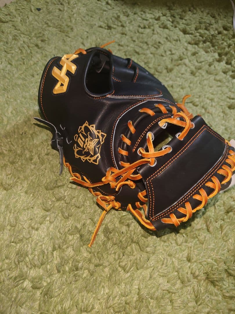 新品　ハタケヤマ　甲斐モデル　オリジナルロゴ入り　軟式　キャッチャーミット