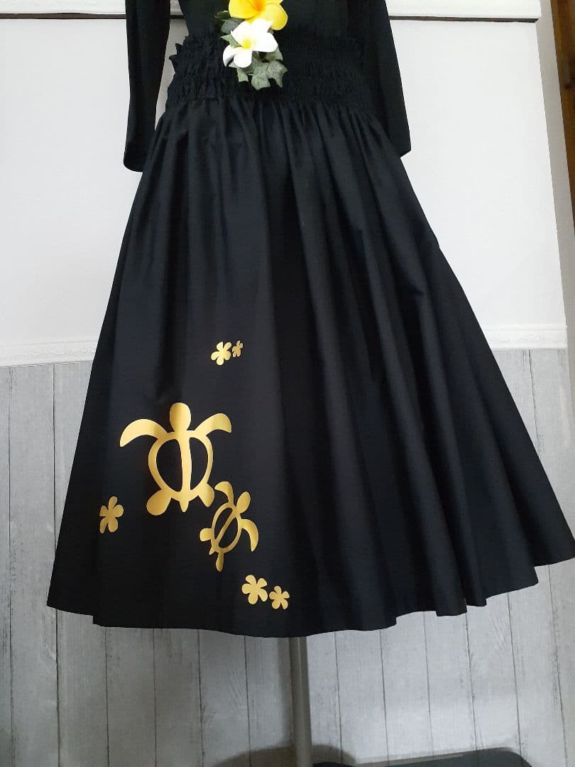 フラダンス パウスカート※ 親子 ホヌ※ ゴールド※ お仕立てします※ 新品※