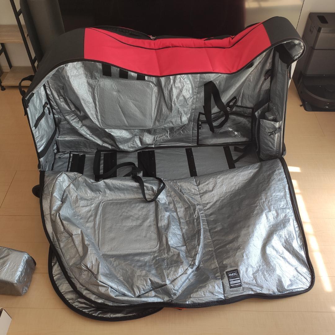 EVOC バイクトラベルバッグ レッド 美品 付属品完備 1回使用