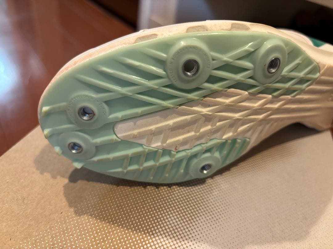オン　スパイク　Cloudspike 1500
