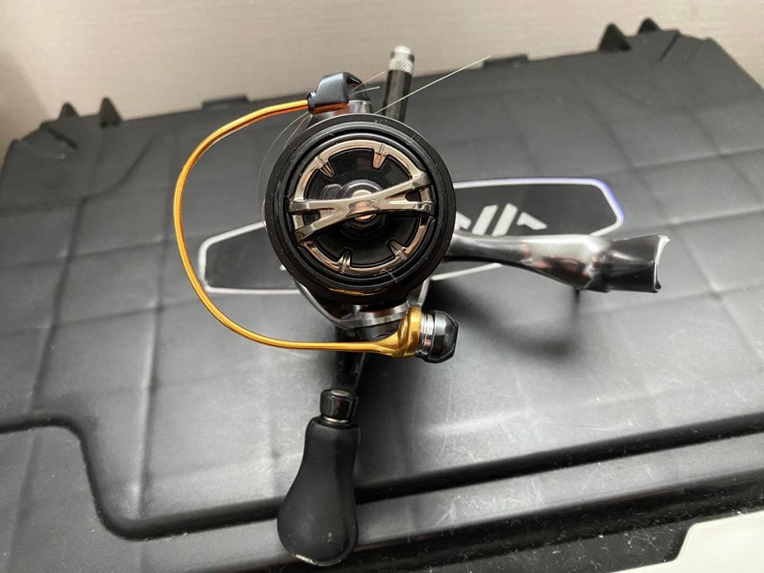 Shimano Vanquish 1000PGS-S スピニングリール