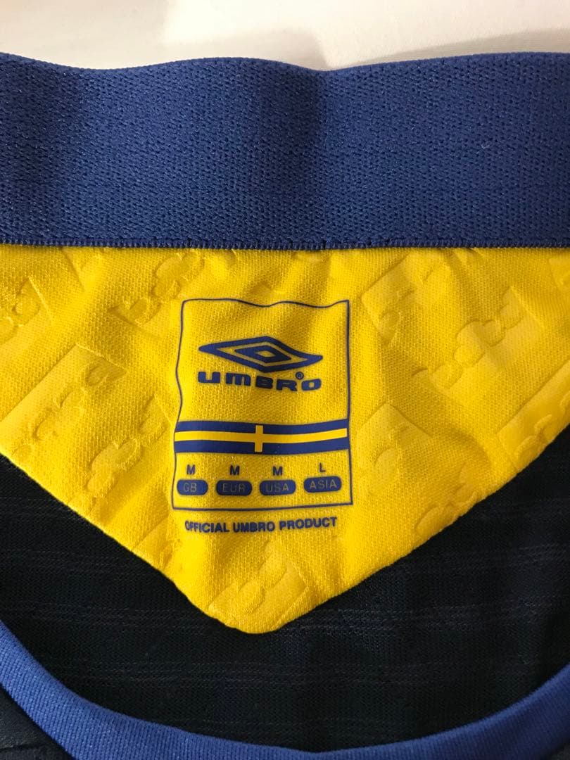 正規品UMBRO スウェーデン代表「10」イブラヒモヴィッチ 半袖Lユニフォーム