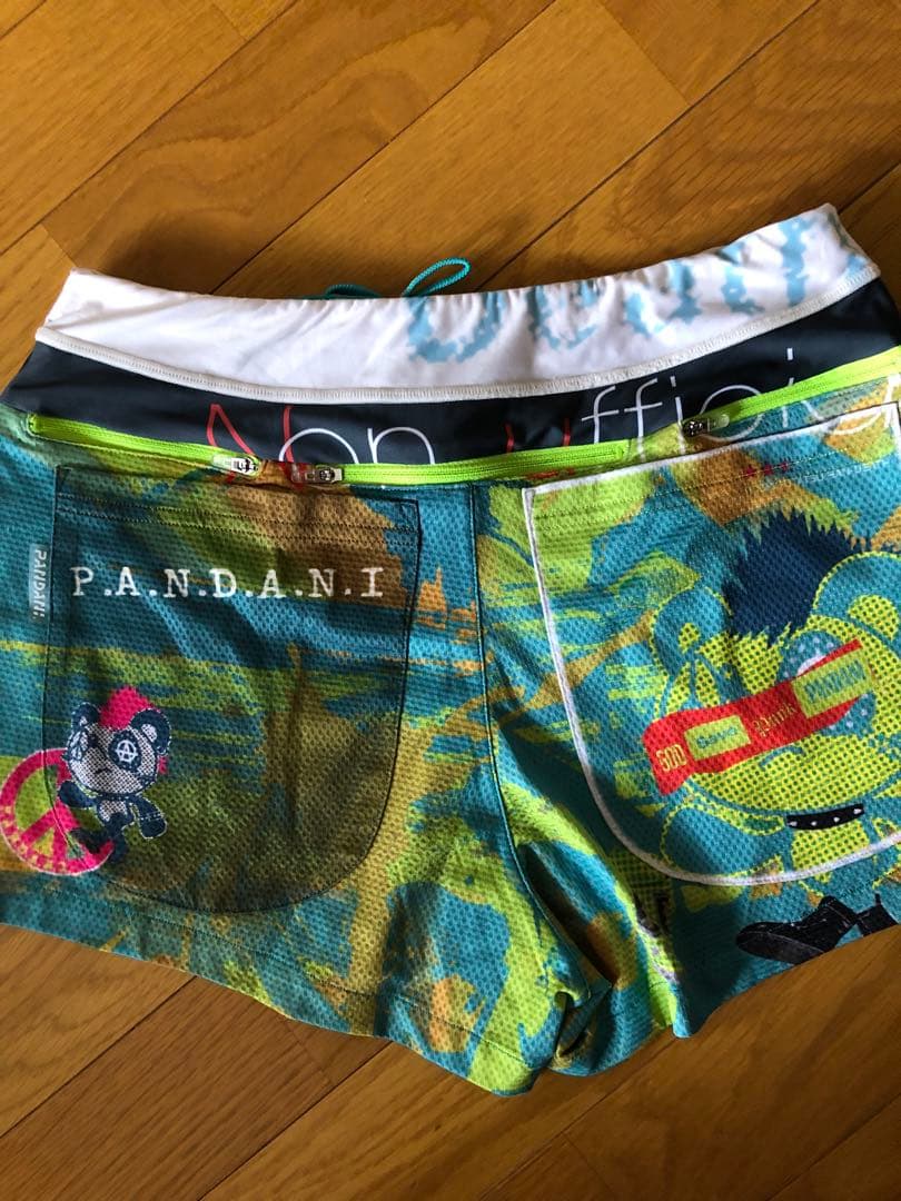 【美品】RUN PANDAランパンダ (パンダーニ)のランニングパンツ