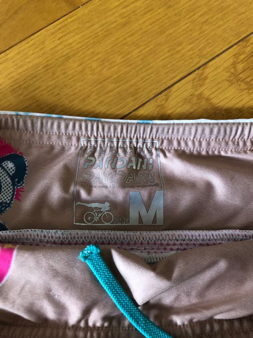 【美品】RUN PANDAランパンダ (パンダーニ)のランニングパンツ