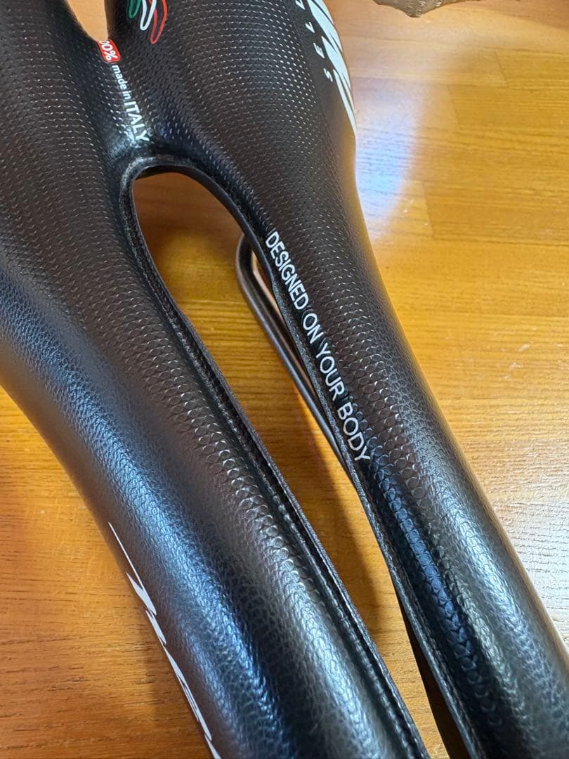 Selle SMP Hell S サドル