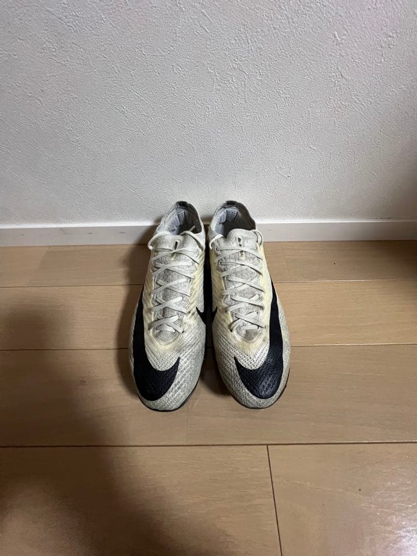 Nike スパイクシューズ ベージュ/ブラック