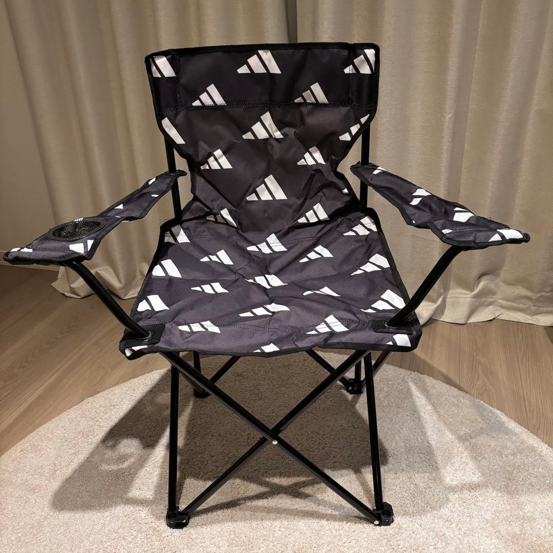 adidas アウトドアチェア　折りたたみ椅子　折りたたみチェア