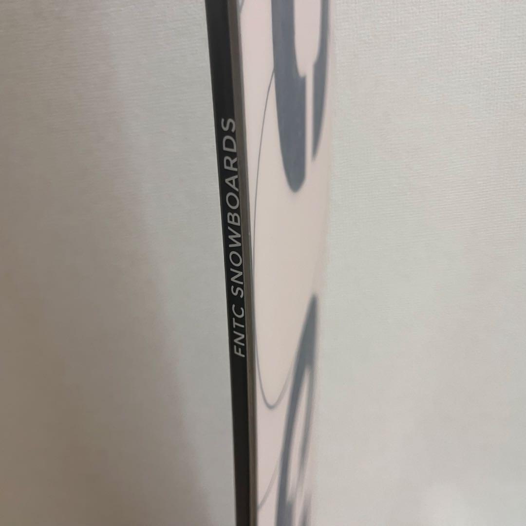 ✨新品未使用✨FNTC CAT 147cm ダブルキャンバー　スノーボード
