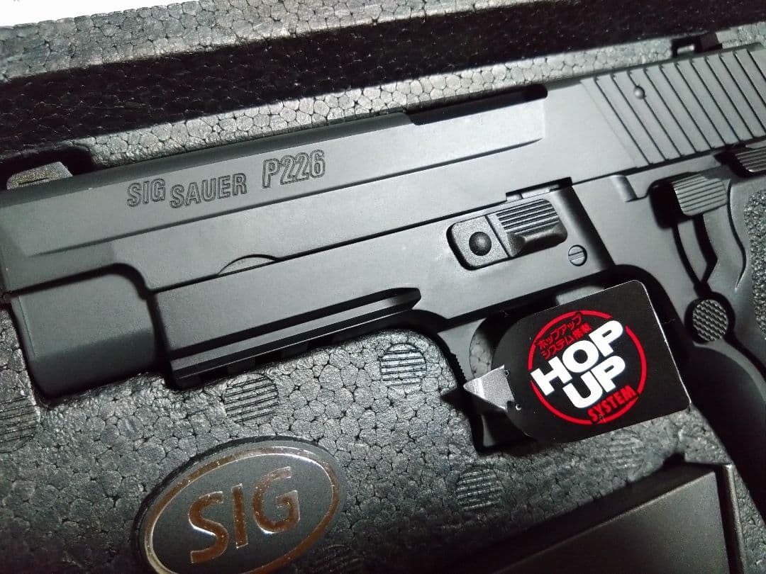 極美品 東京マルイ SIG SAUER P226 E2