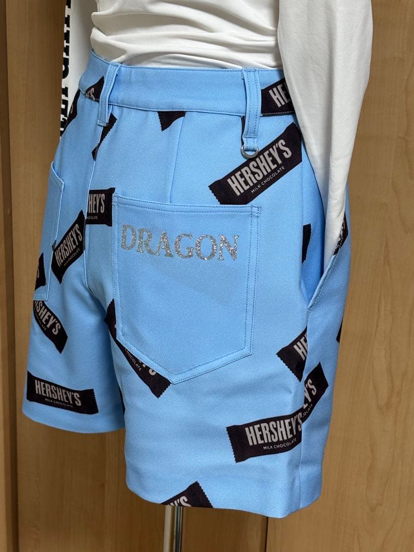 DANCE WITH DRAGON×HERSHEY'S ショートパンツ