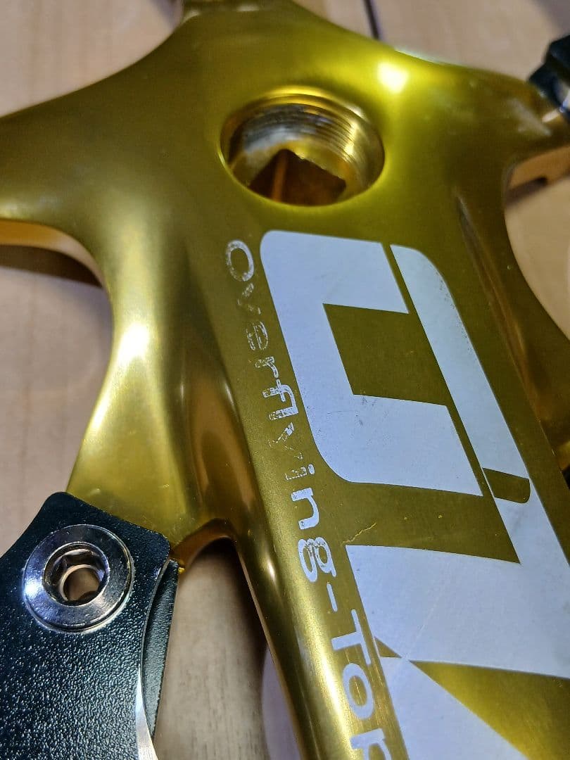 DRIVELINE+OTA クランクセット60T、BG 付き BCD130mm