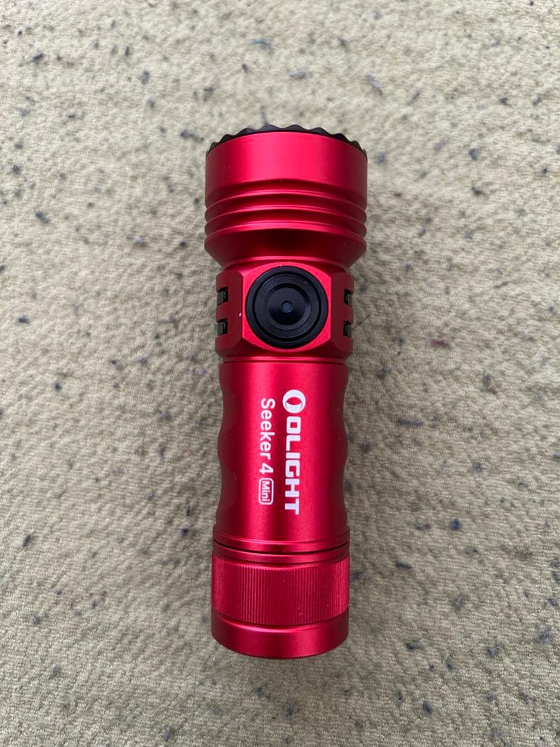 OLIGHT Seeker 4 Mini レッド 未使用品