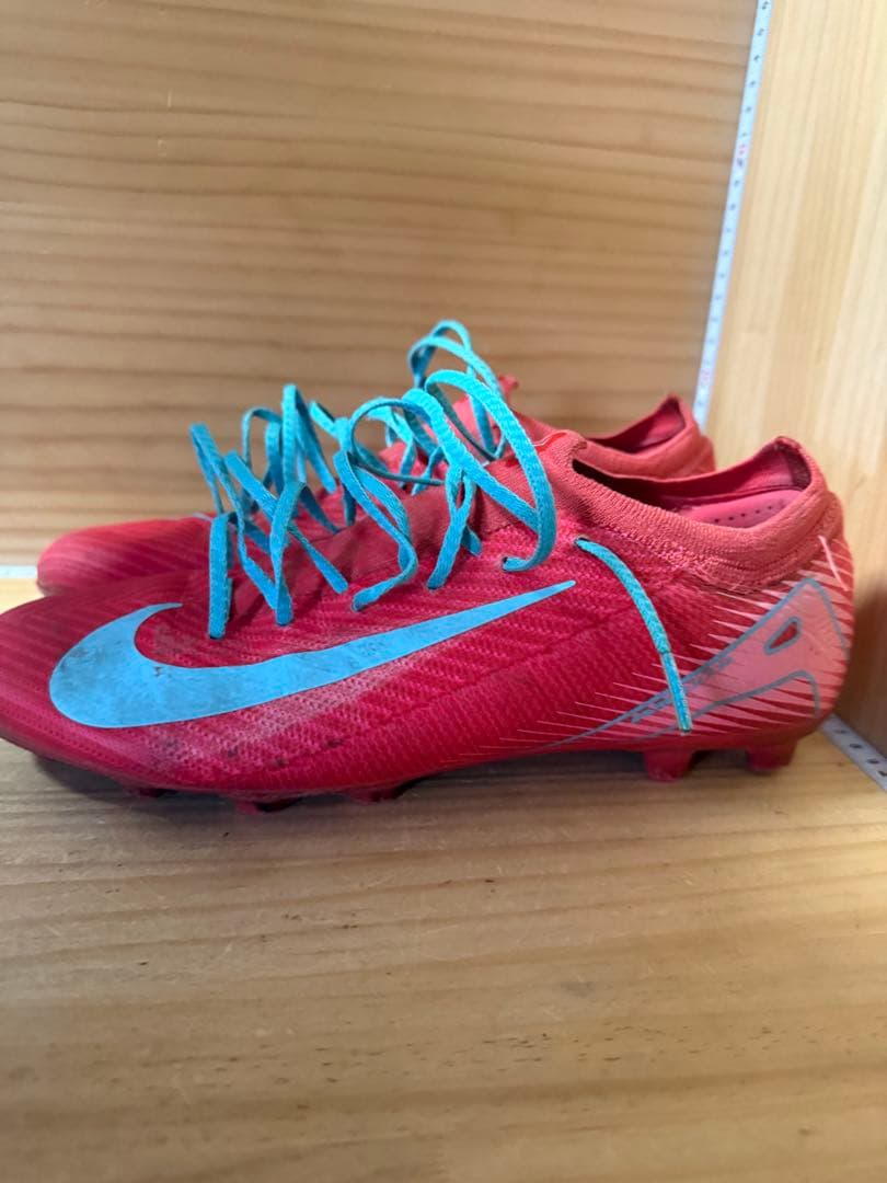 NIKE マーキュリアル 27cm スパイク すね当て付