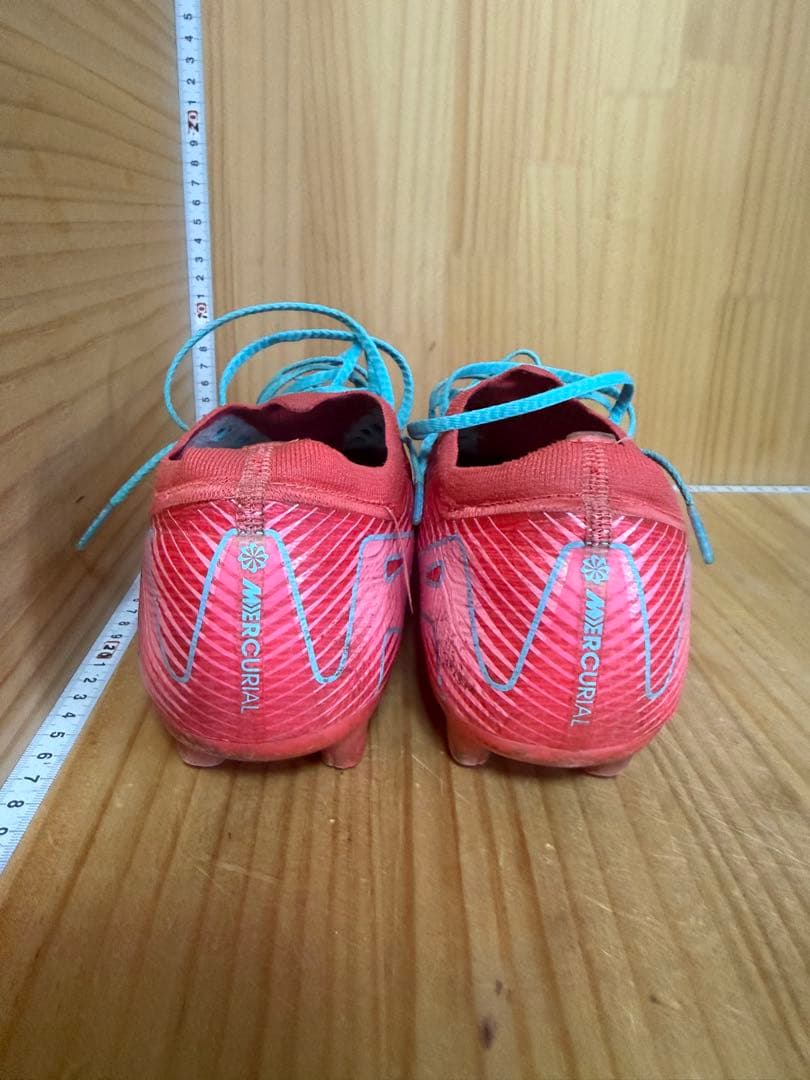 NIKE マーキュリアル 27cm スパイク すね当て付