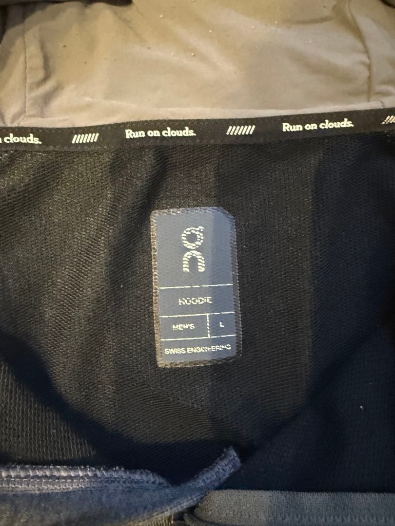On HOODIE グレー　サイズL 中古