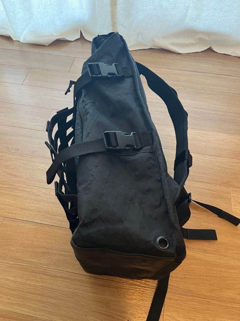 クロームバラージ 22L パックBLACK XRF CHROME