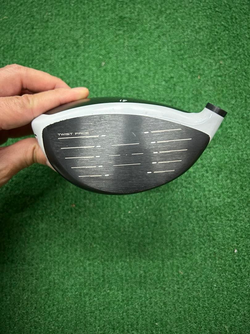 美品　TaylorMade SIM2 MAX ドライバー 10.5度　ヘッドのみ