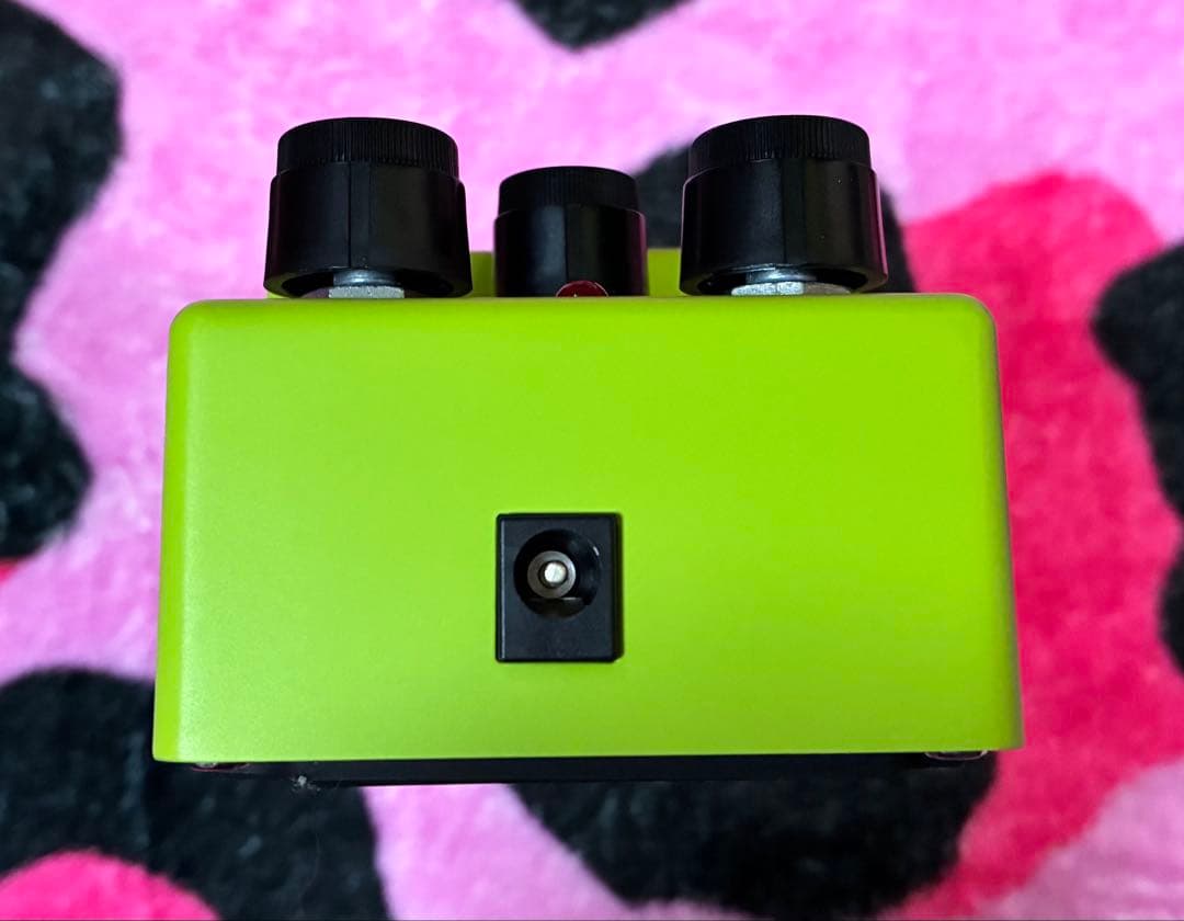 Maxon SD-9 Sonic Distortion 箱付き