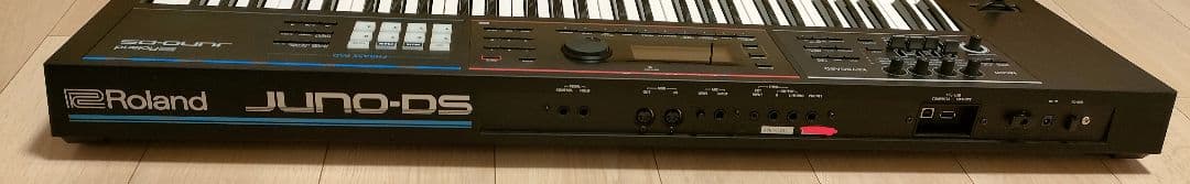 鍵盤楽器 Roland JUNO-DS61synthesizer