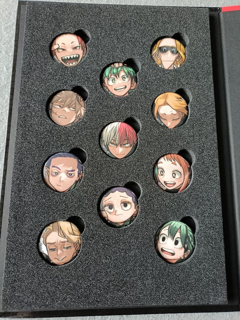 僕のヒーローアカデミア 連載完結記念缶バッジセット