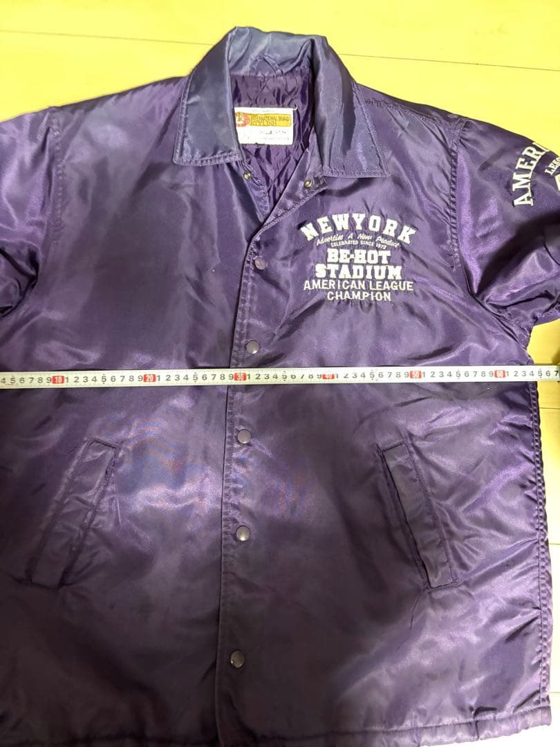80s 90s ヴィンテージ　ニューヨーク ビーホットスタジアム　古着　ジャンパ