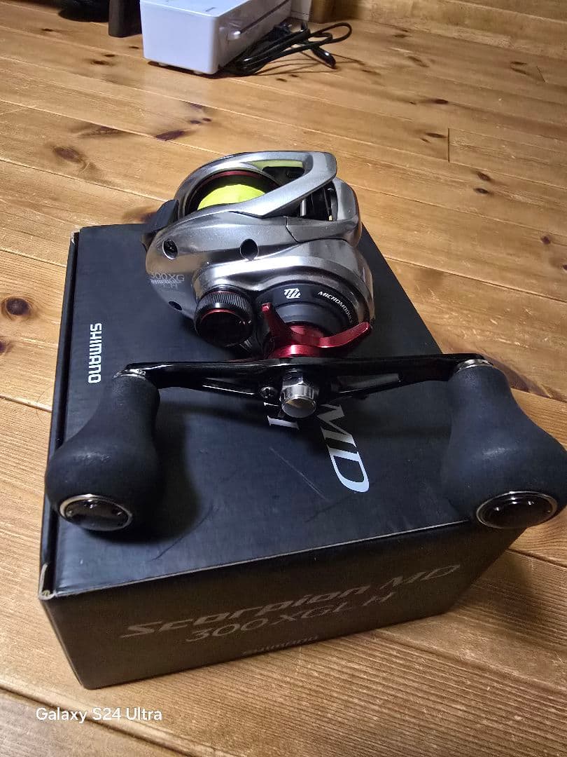 Shimano Scorpion MD 300XGLH ベイトリール