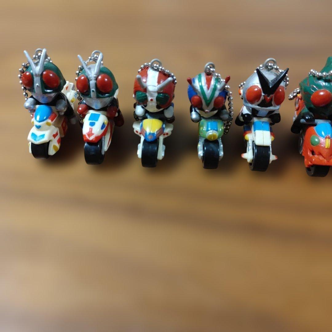 値下げ‼️仮面ライダー　ボールチェーンキーホルダー　15体セット(中古品)