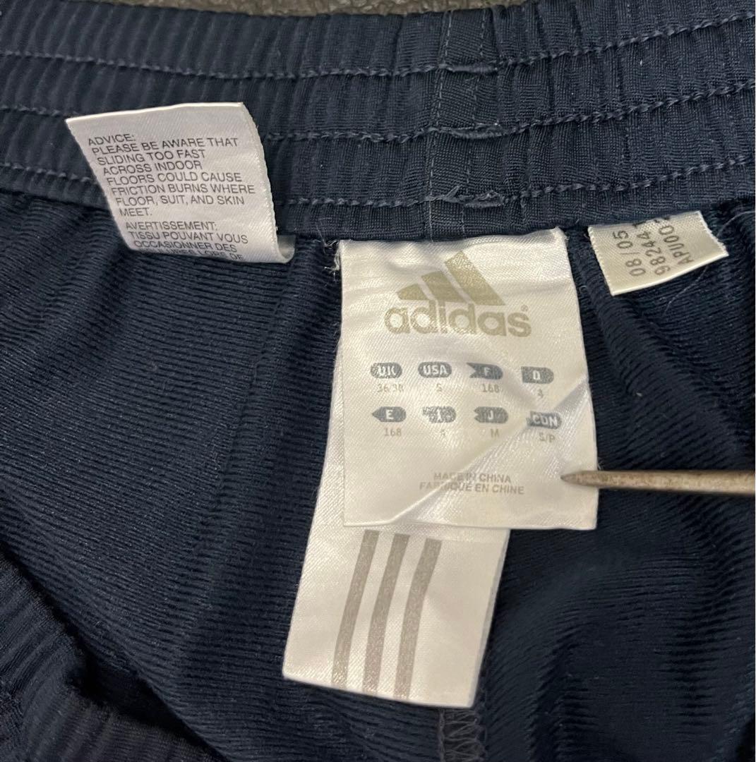 adidas パフォーマンス刺繍ロゴ 万国旗タグ　セットアップジャージ サイズM
