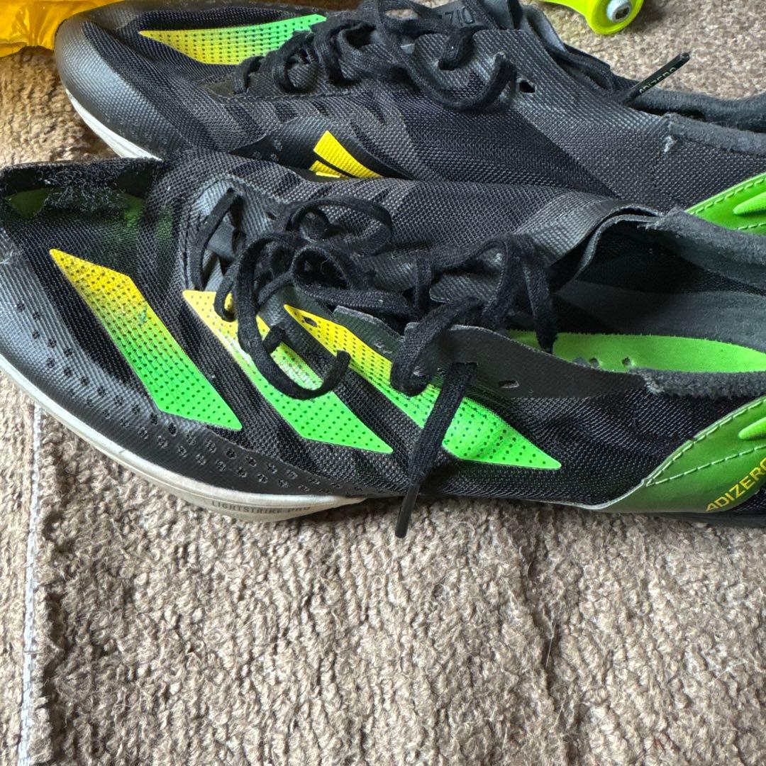 Adizero スパイクシューズ ブラック/グリーン