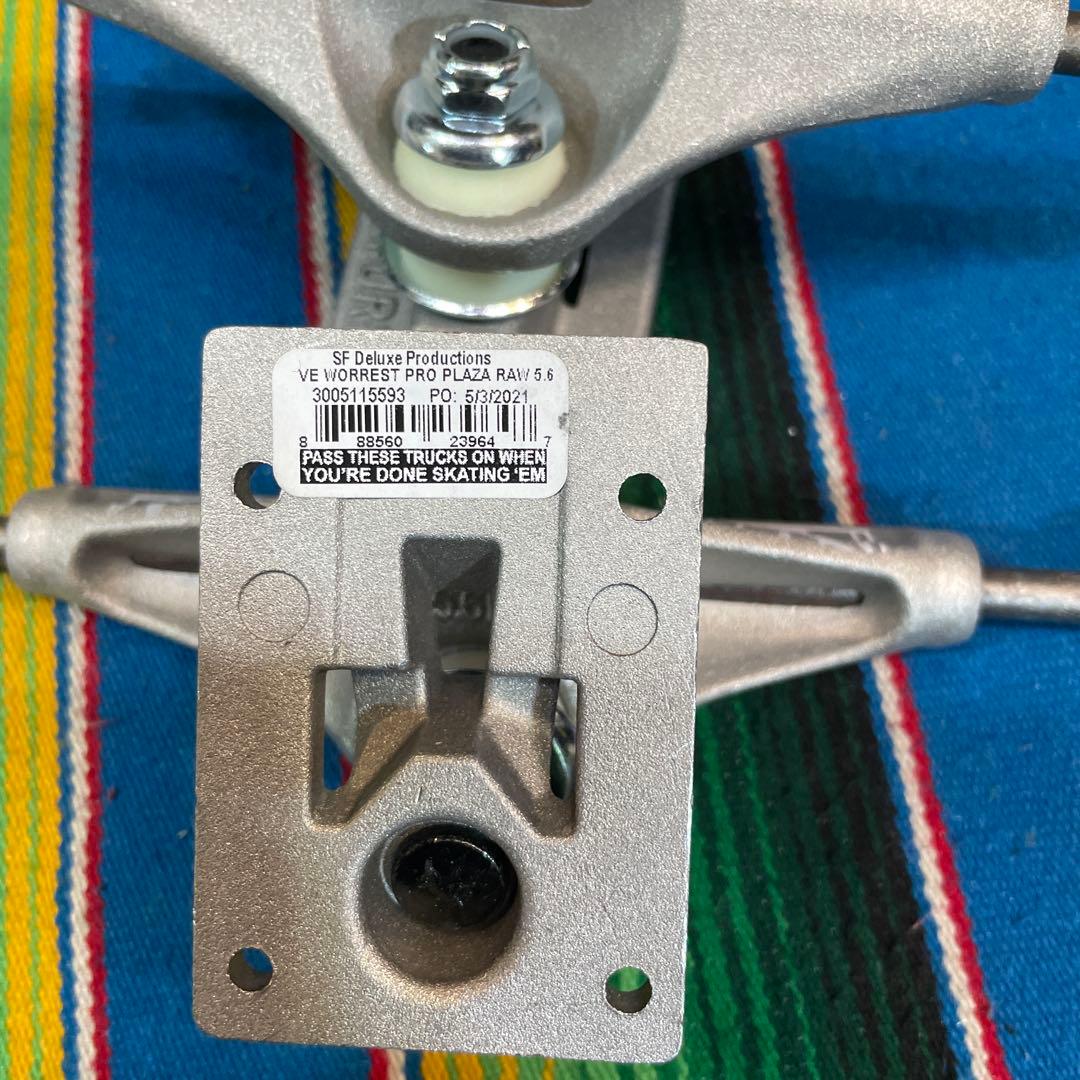 ベンチャー　venture スケートトラック　5.6スタンダード