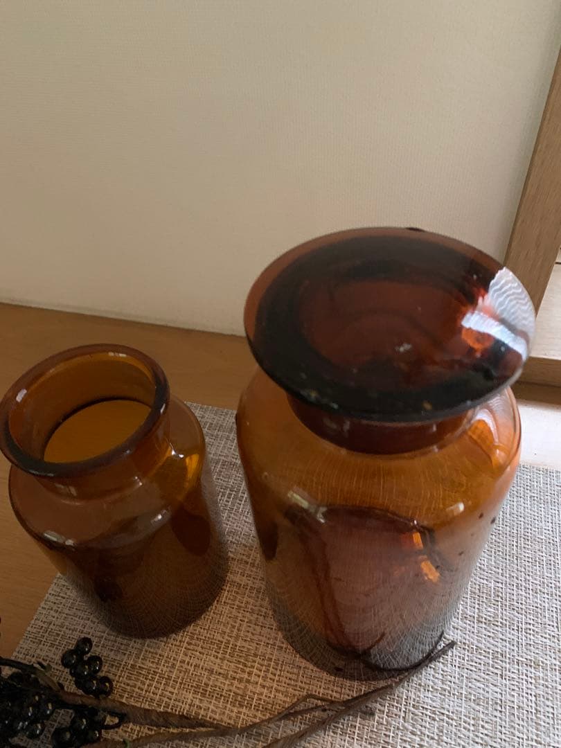 アンティーク琥珀色ガラス瓶 2個セット　薬瓶
