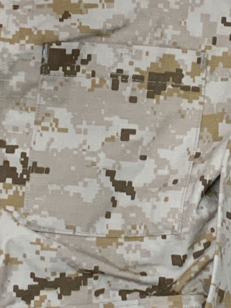 迷彩色 長袖戦闘服 ウエスト調整可能