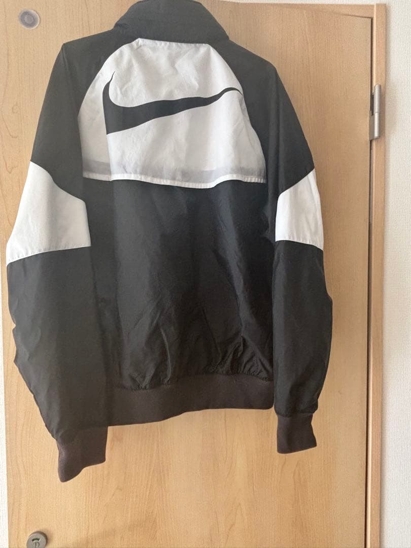 【美品】NIKE ナイロンジャケット ウインドランナー 黒×白 Lサイズ
