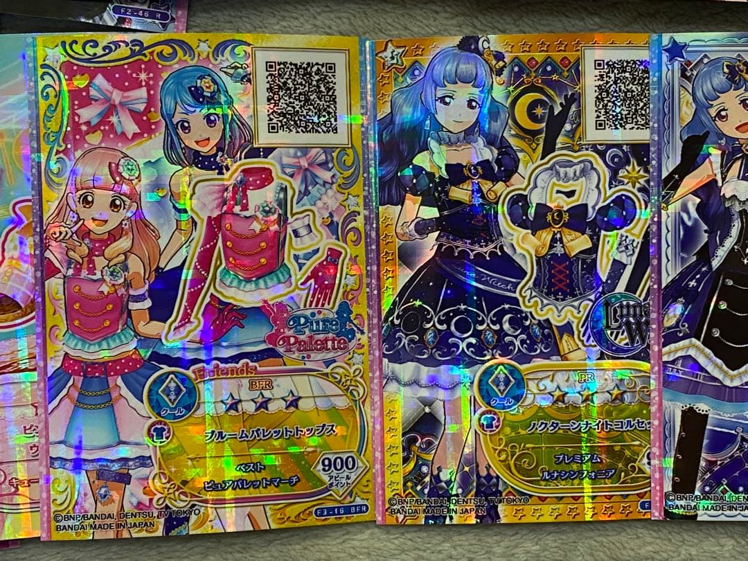 アイカツフレンズ　170枚以上　まとめ売り　レアカード多数