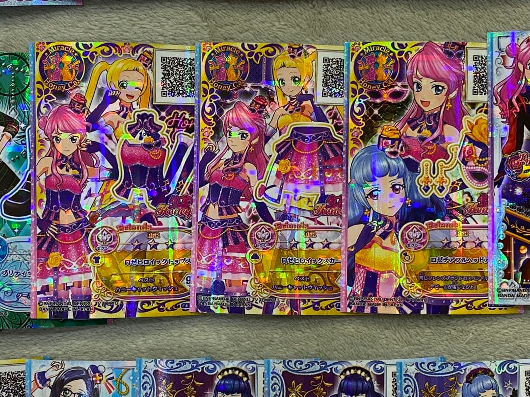 アイカツフレンズ　170枚以上　まとめ売り　レアカード多数